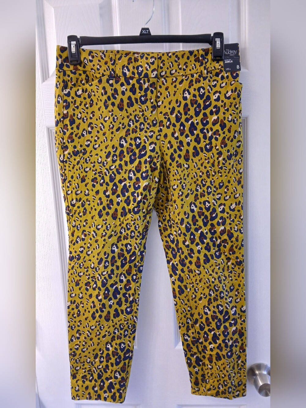 NWT NY&Co 7th Ave Audrey Ankle Slim Leg Leopard Pants 8